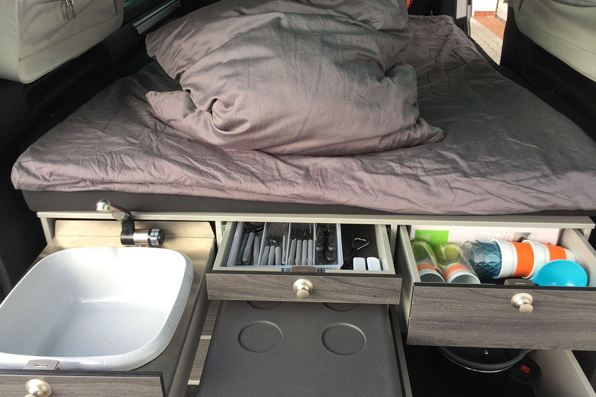 VW T6 California Beach Heckküche